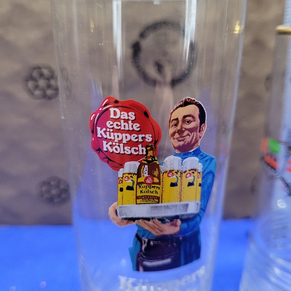 Vintage small European beer glasses from the 80's and 90's - Picture 5 of 9